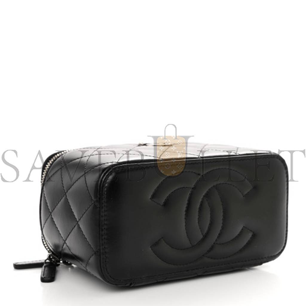 CHANEL MASTER SHINY CALFSKIN QUILTED SMALL CRYSTAL TOP HANDLE VANITY CASE WITH CHAIN BLACK A96030 (17*9.5*7.8cm)